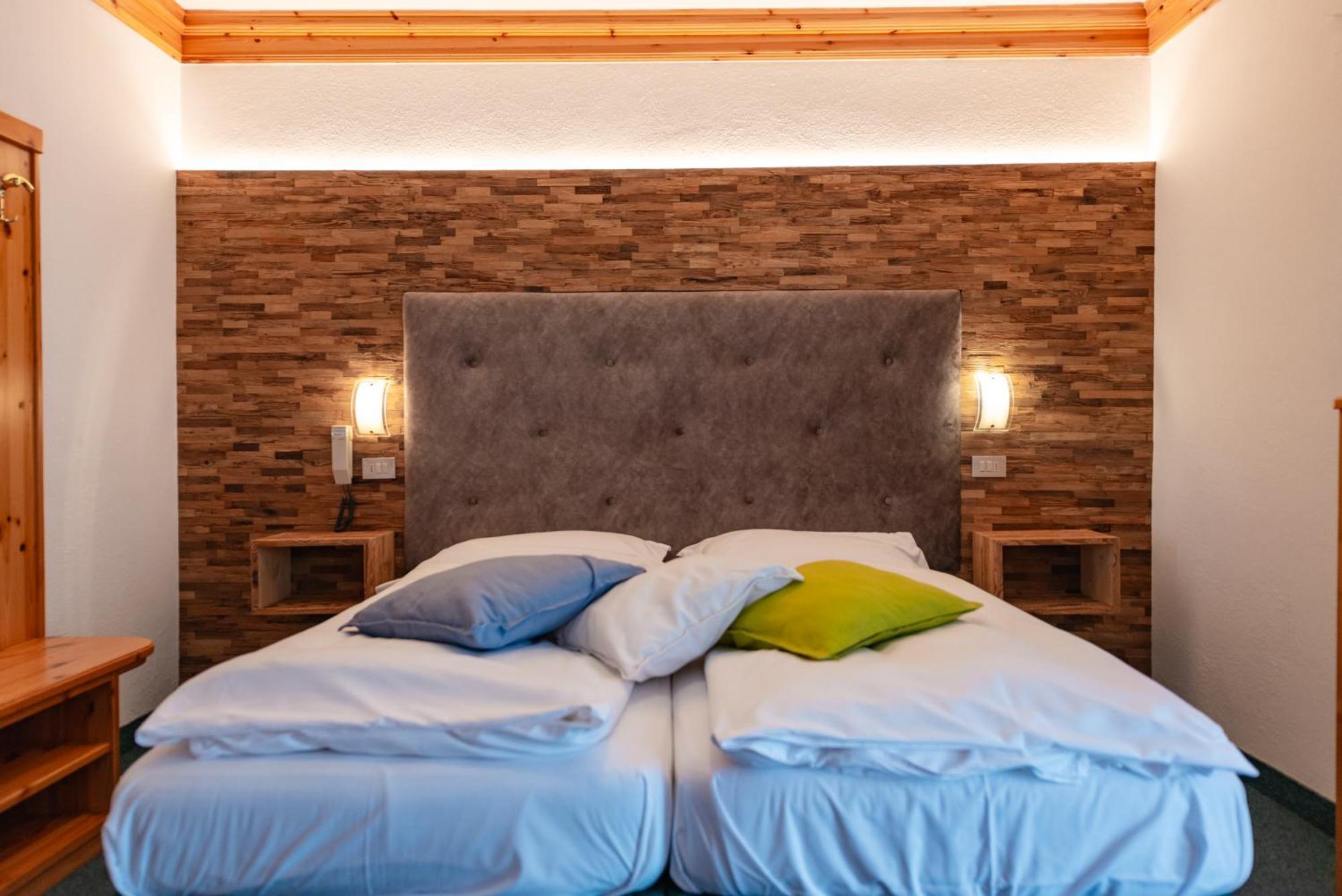 Hotel Ciamol Campitello di Fassa Extérieur photo